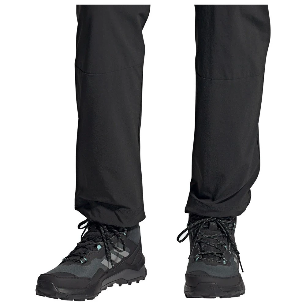 Wanderschuhe Adidas Terrex Ax4 Mid GTX W Cblack Grethr Minton – Bild 4